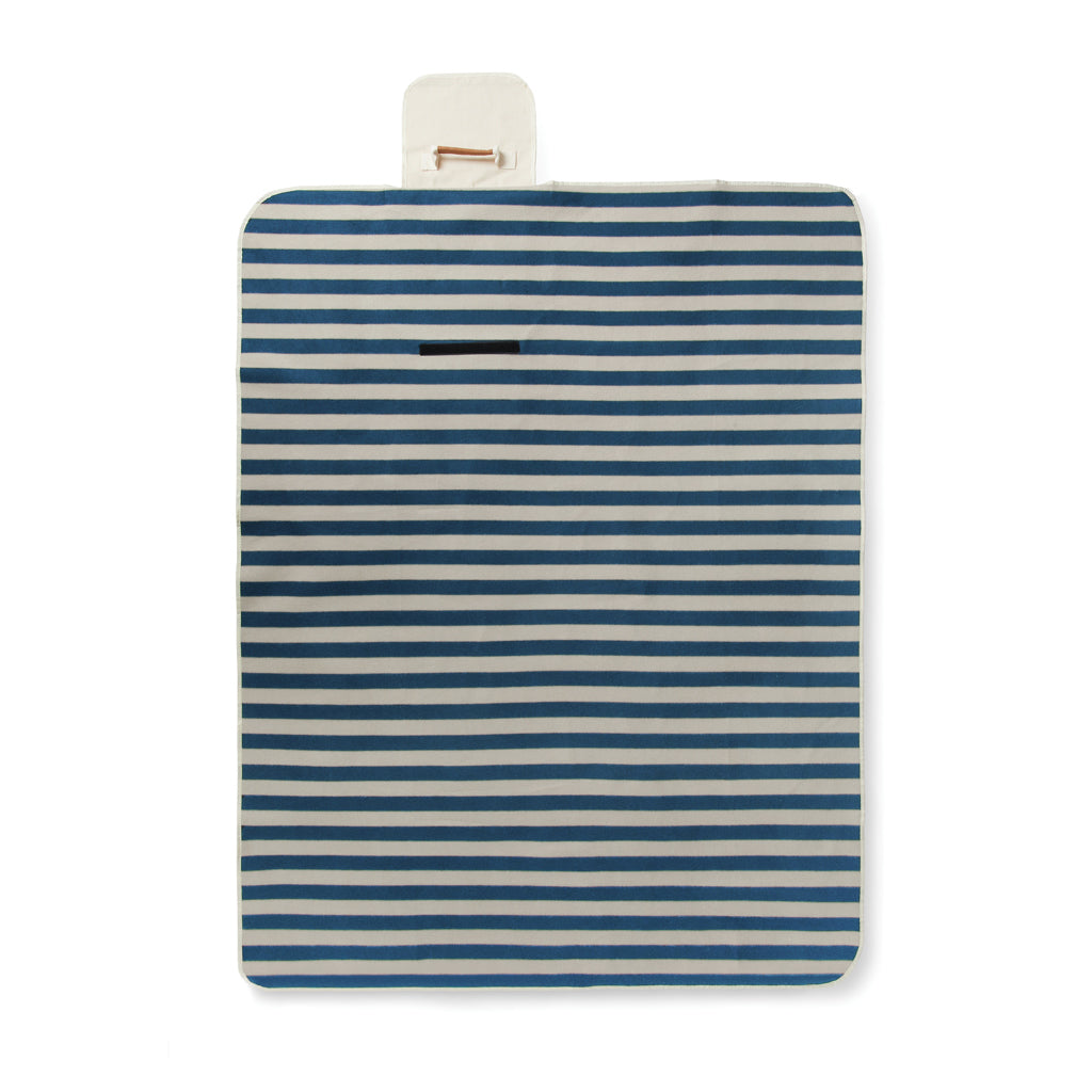 VINGA Alba GRS rPET Picknickdecke – navy blau