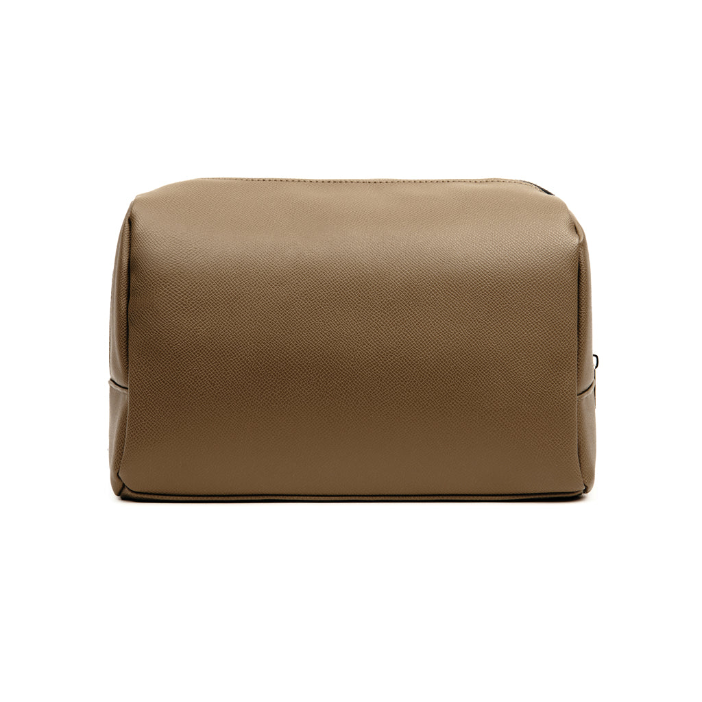 VINGA Bermond Kulturtasche aus RCS recyceltem PU – braun