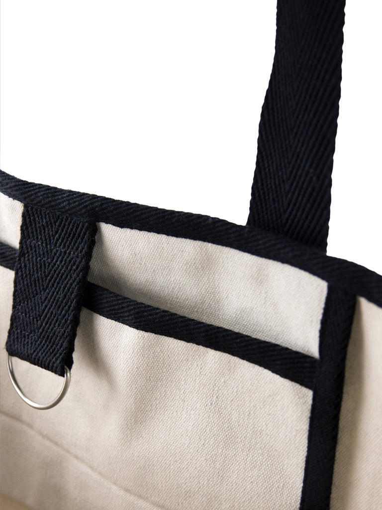 VINGA Volonne AWARE™ Strandtasche aus recyceltem Canvas – off white