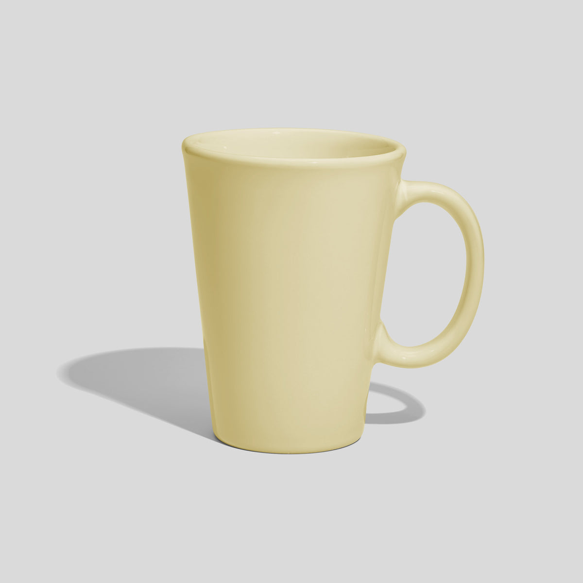 Weit geöffnete Keramiktasse 460 ml mit dünnem Bogenhenkel – Ecru