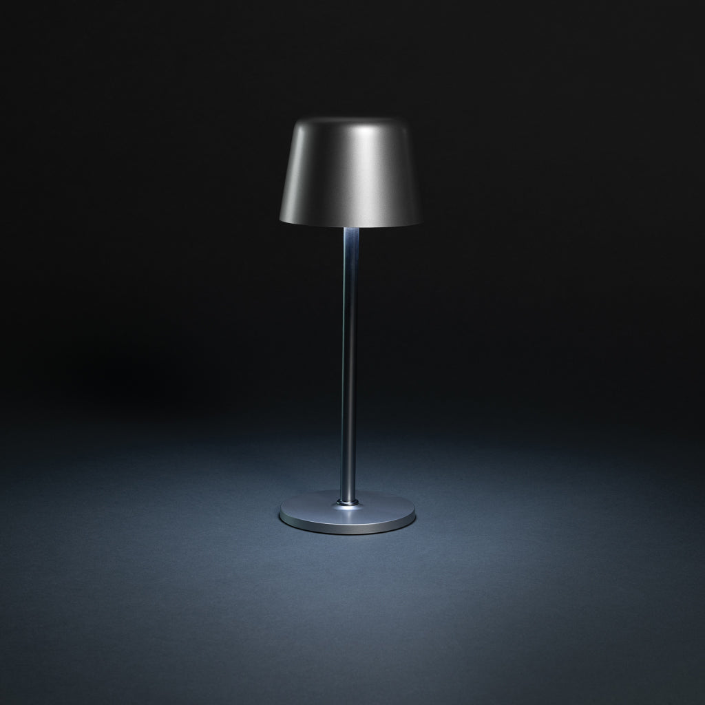 Zenic USB Tischleuchte aus RCS recyceltem Kunststoff – silber