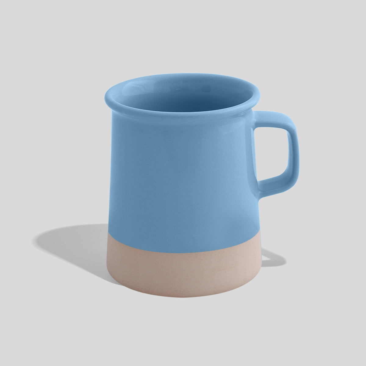 Zylindrische Keramiktasse 380 ml mit unglasiertem Sockel – Himmelblau