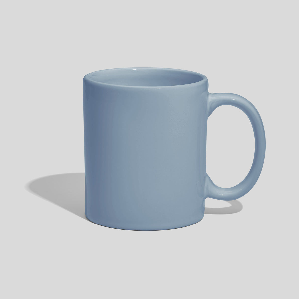 Zylindrische Tasse 310 ml mit klassischem Henkelbogen – Hellblau